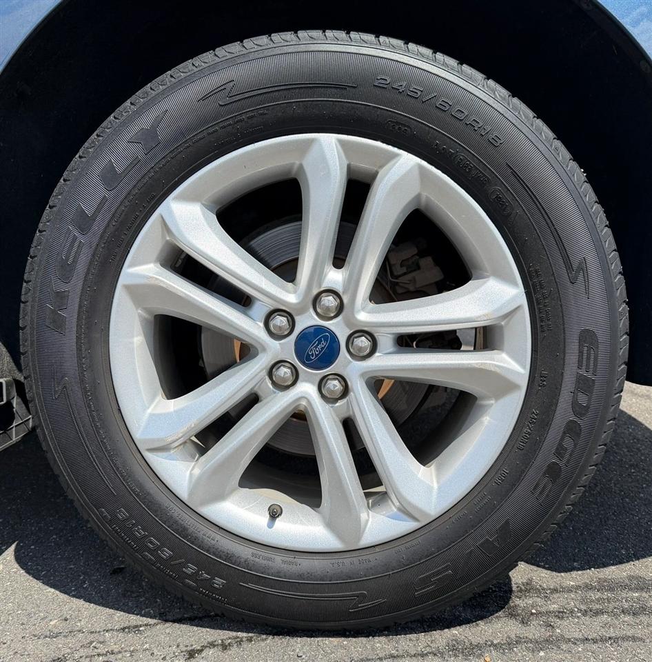 Ford Edge SEL FWD 2019