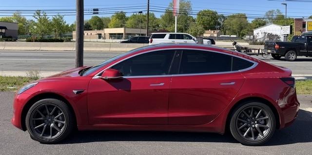 Tesla Model 3 Mid Range Battery RWD 2018