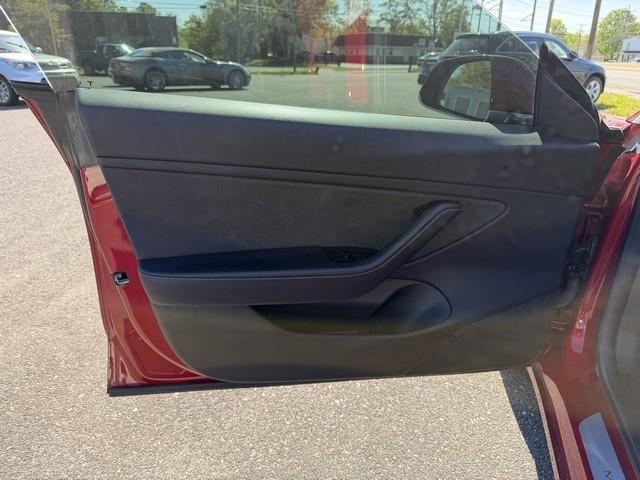 Tesla Model 3 Mid Range Battery RWD 2018