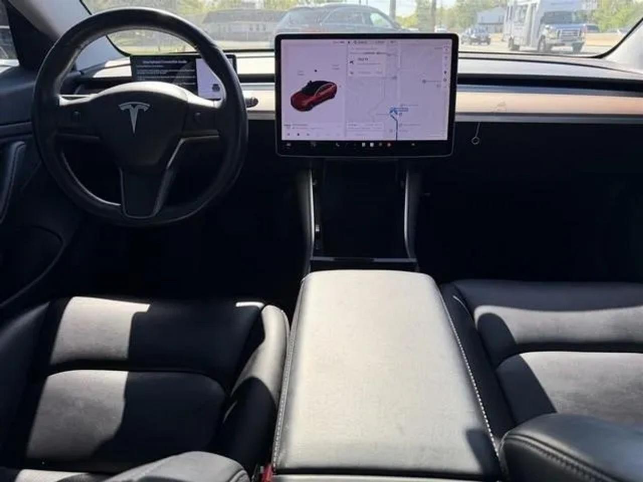 Tesla Model 3 Mid Range Battery RWD 2018