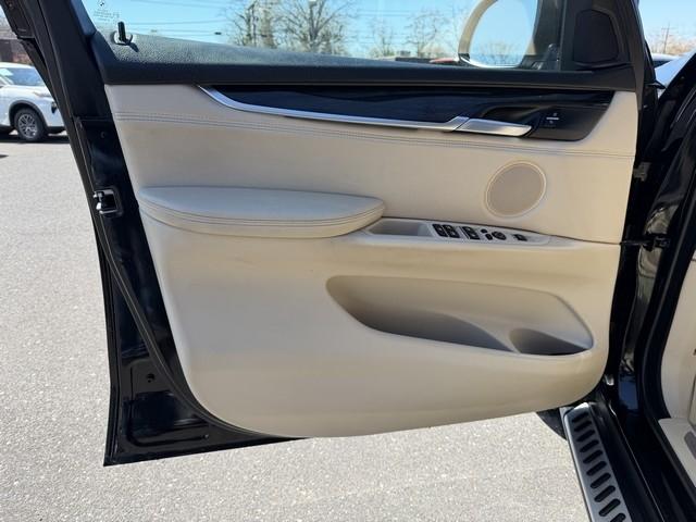 BMW X5 AWD 4dr xDrive35d 2014