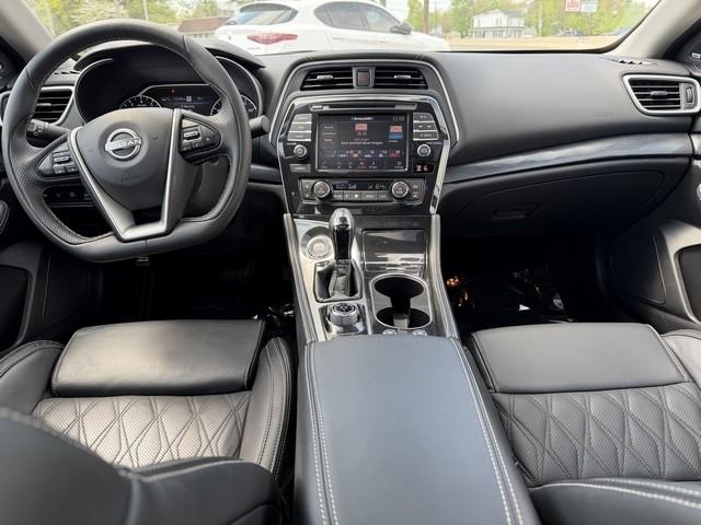 Nissan Maxima Platinum CVT 2023