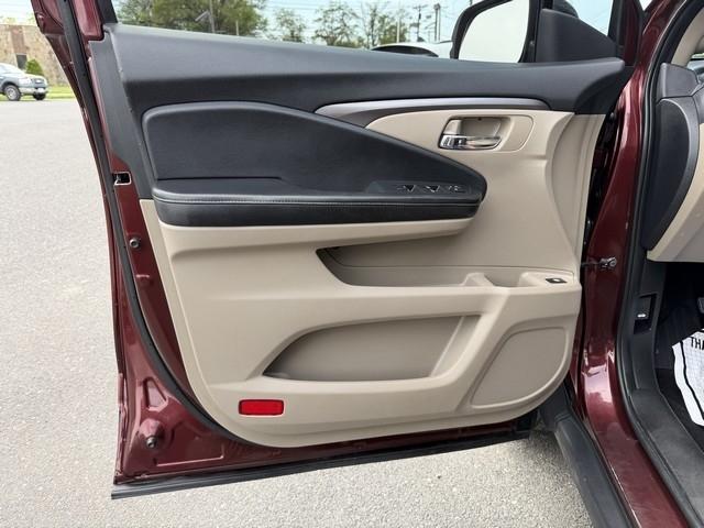 Honda Ridgeline RTL 4x4 Crew Cab 5.3' Bed 2017