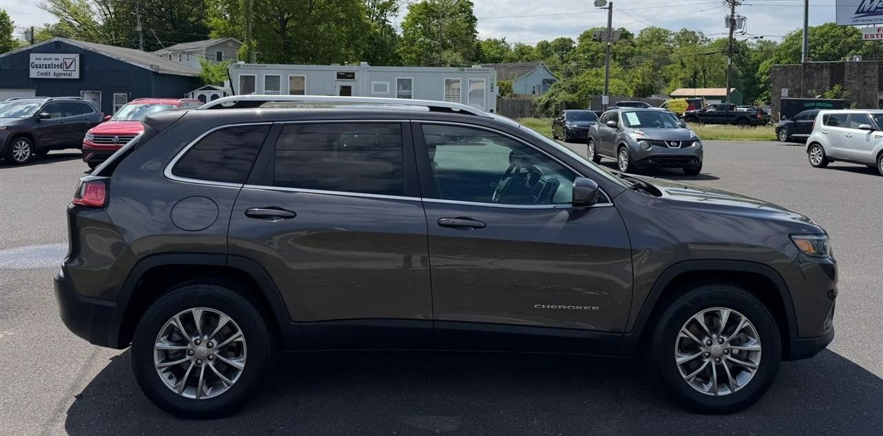 Jeep Cherokee Latitude Plus 4x4 2019