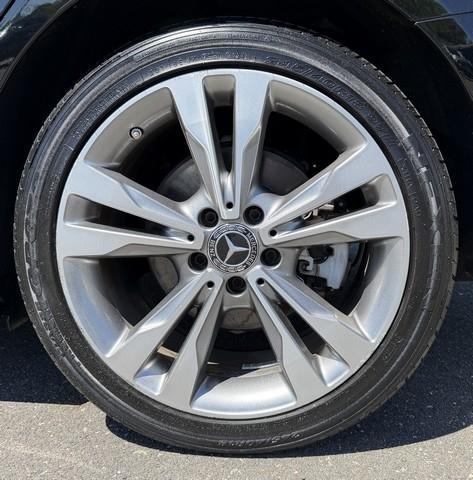 Mercedes-Benz C-Class C 300 4MATIC Sedan 2017