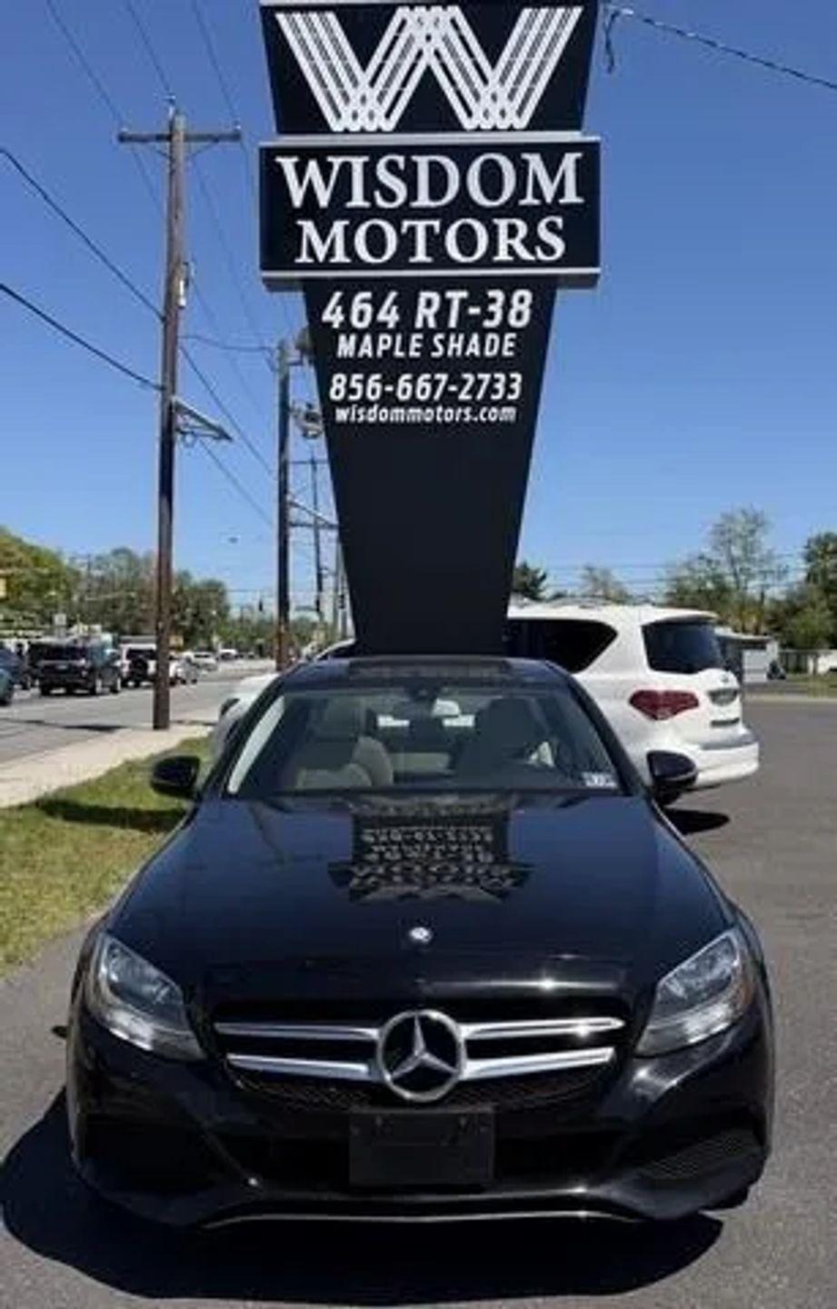 2017 Mercedes-Benz C-Class C 300 4MATIC Sedan with Luxury Pkg