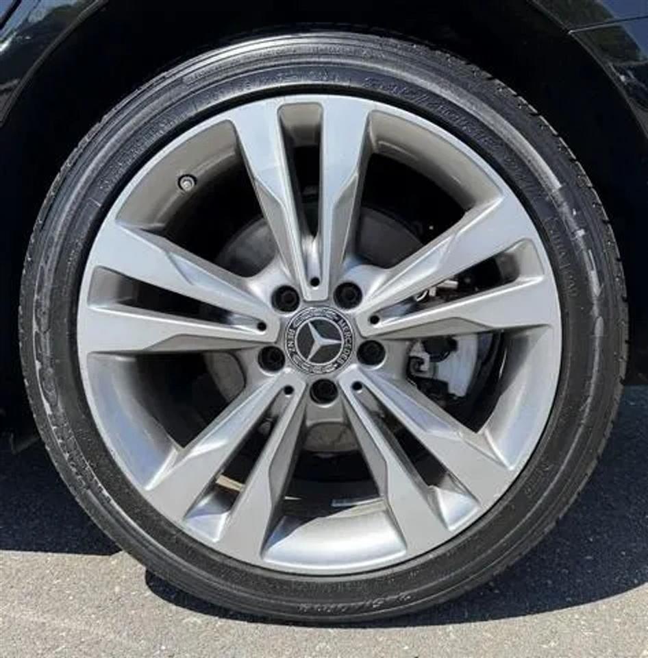 Mercedes-Benz C-Class C 300 4MATIC Sedan 2017