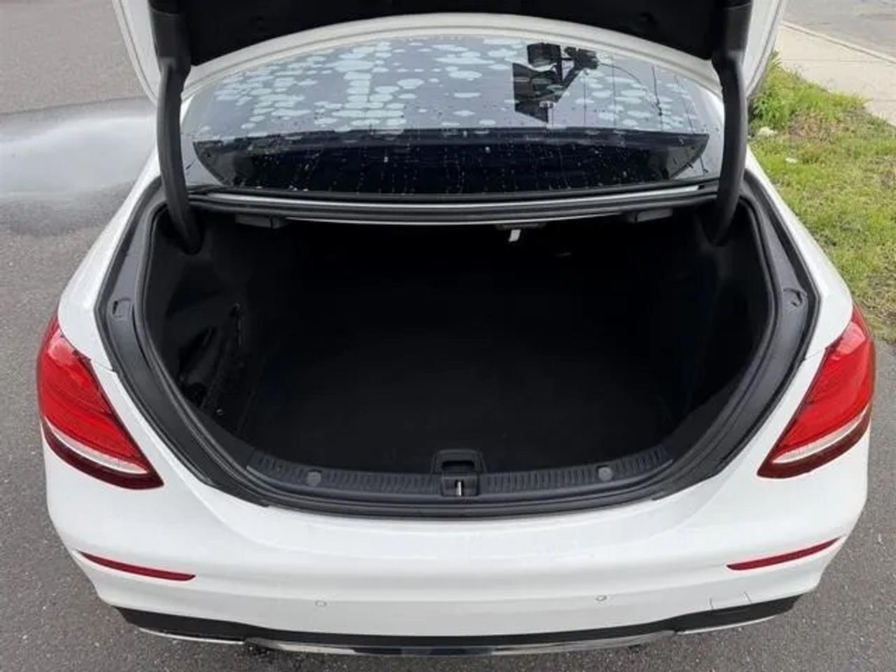 Mercedes-Benz E-Class E 300 RWD Sedan 2018