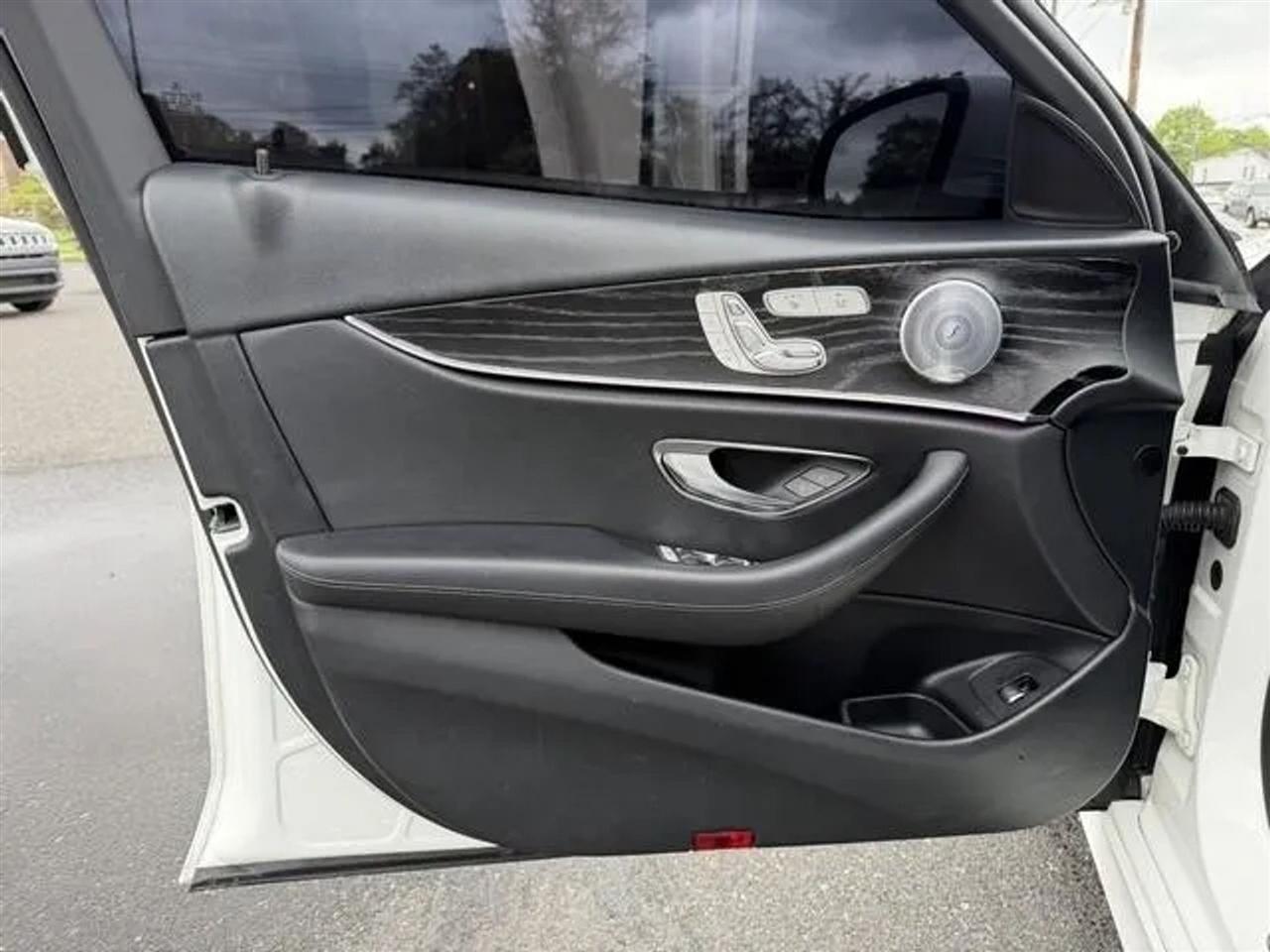Mercedes-Benz E-Class E 300 RWD Sedan 2018