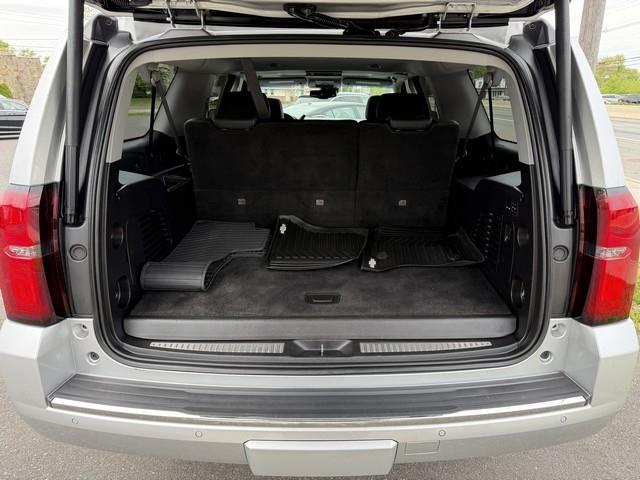 Chevrolet Suburban 4WD 4dr 1500 Premier 2019