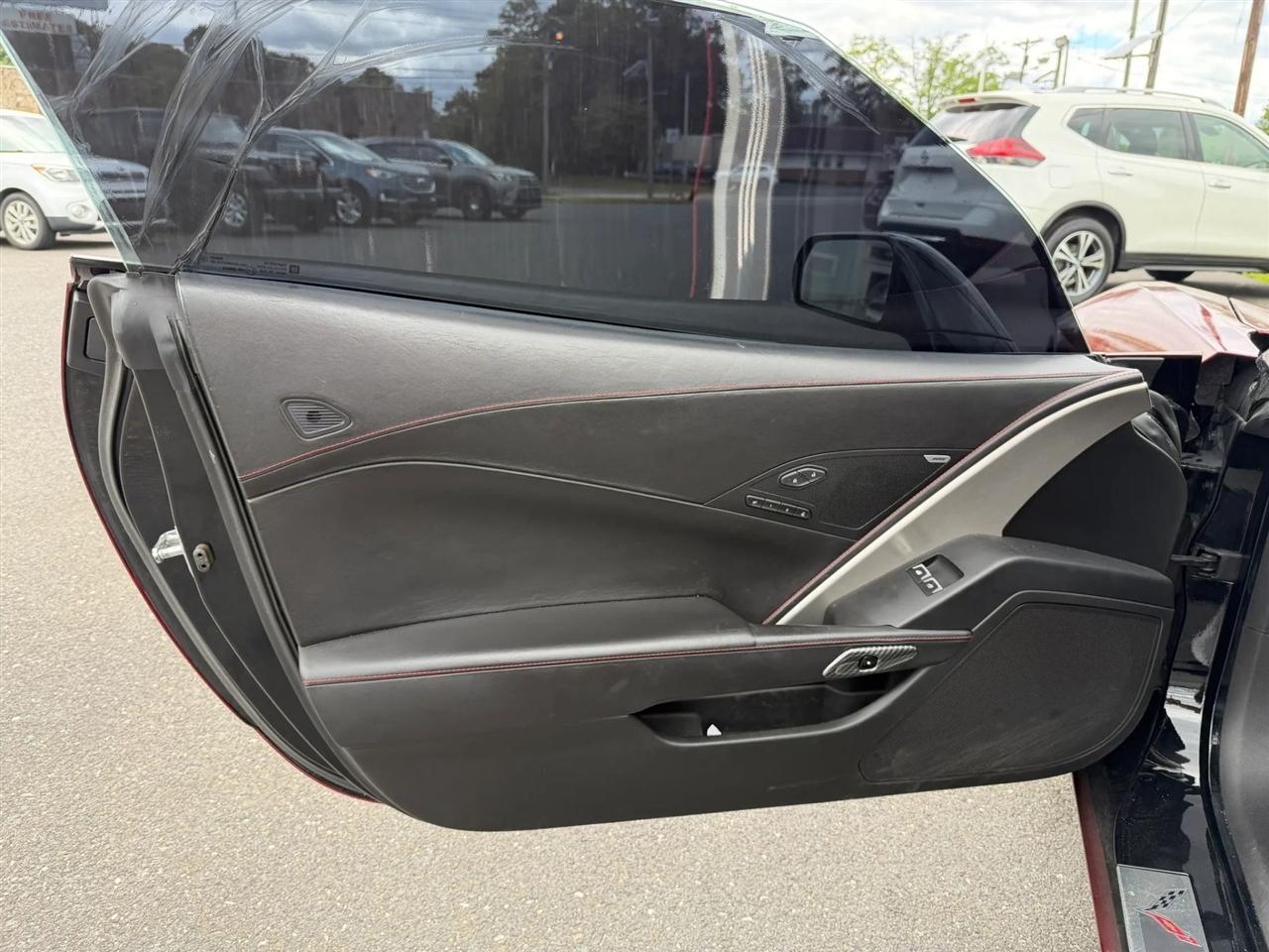 Chevrolet Corvette 2dr Stingray Z51 Cpe w/3LT 2016