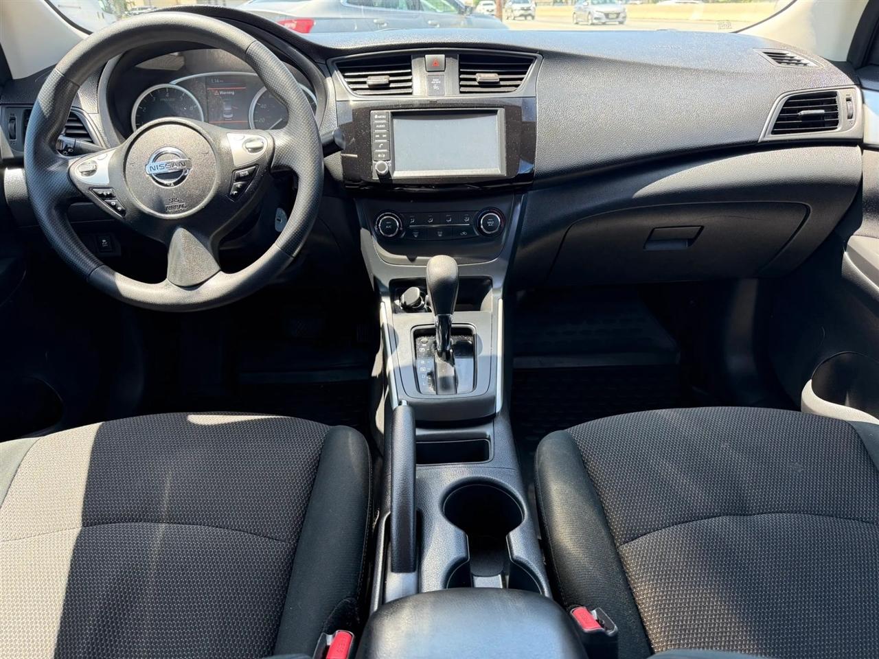 Nissan Sentra S CVT 2019
