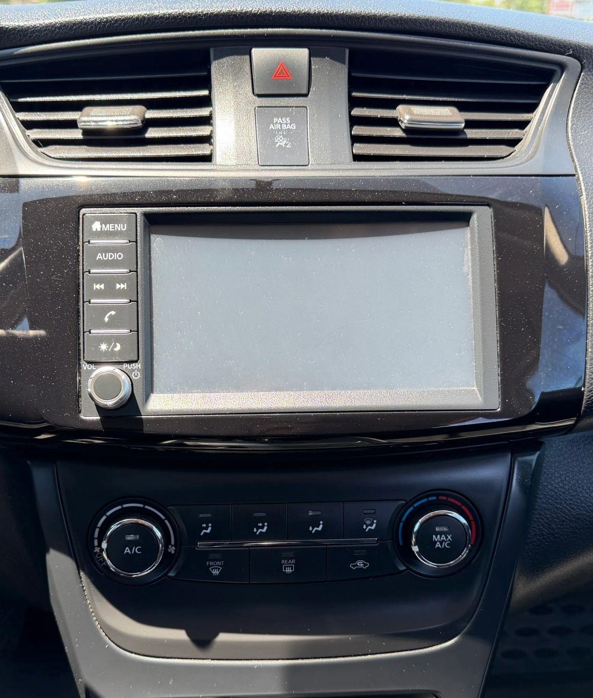 Nissan Sentra S CVT 2019