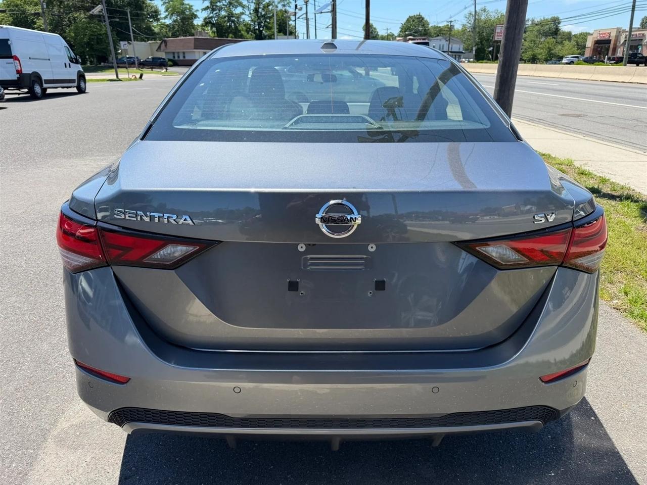 Nissan Sentra SV CVT 2023