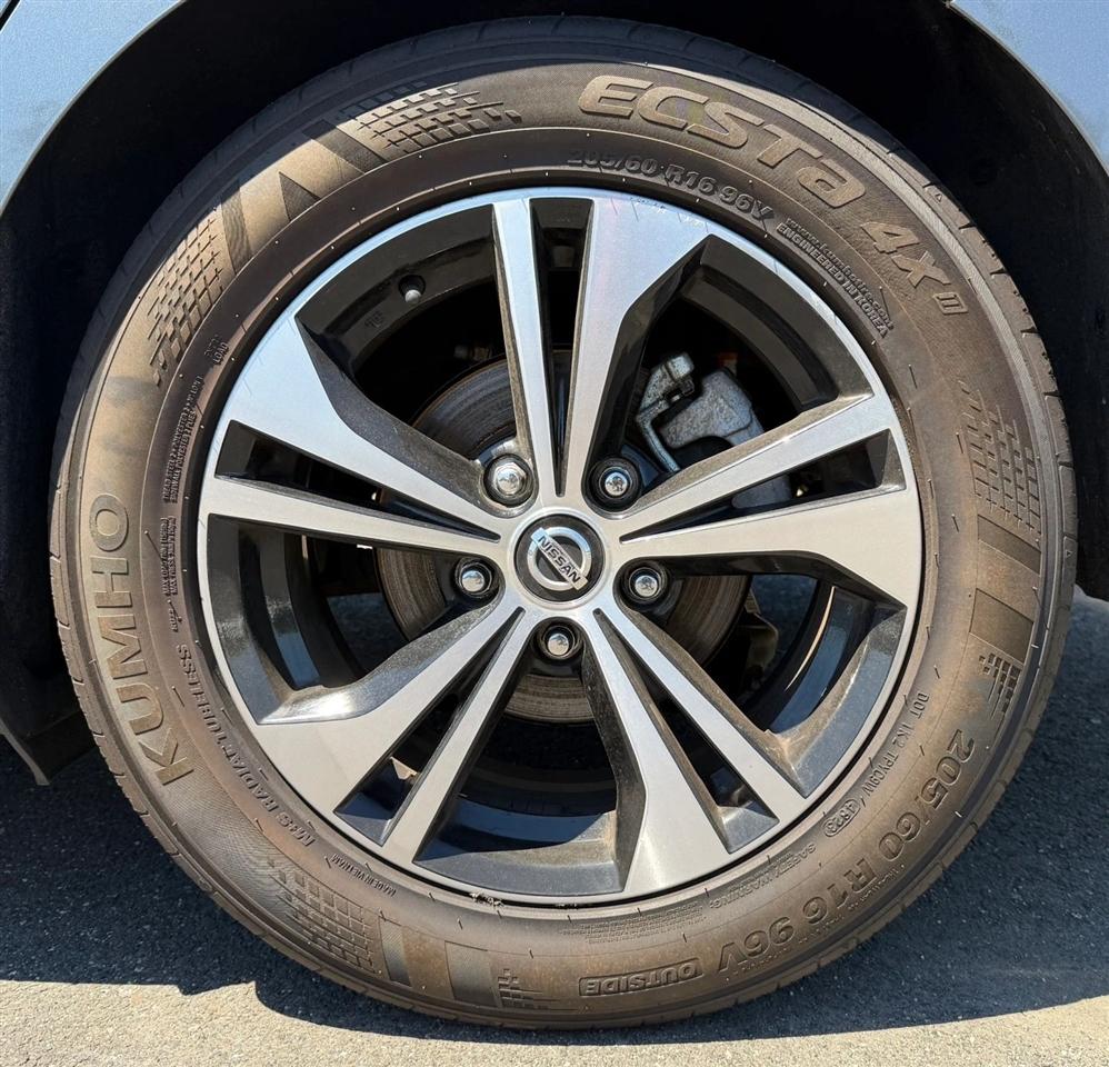 Nissan Sentra SV CVT 2023