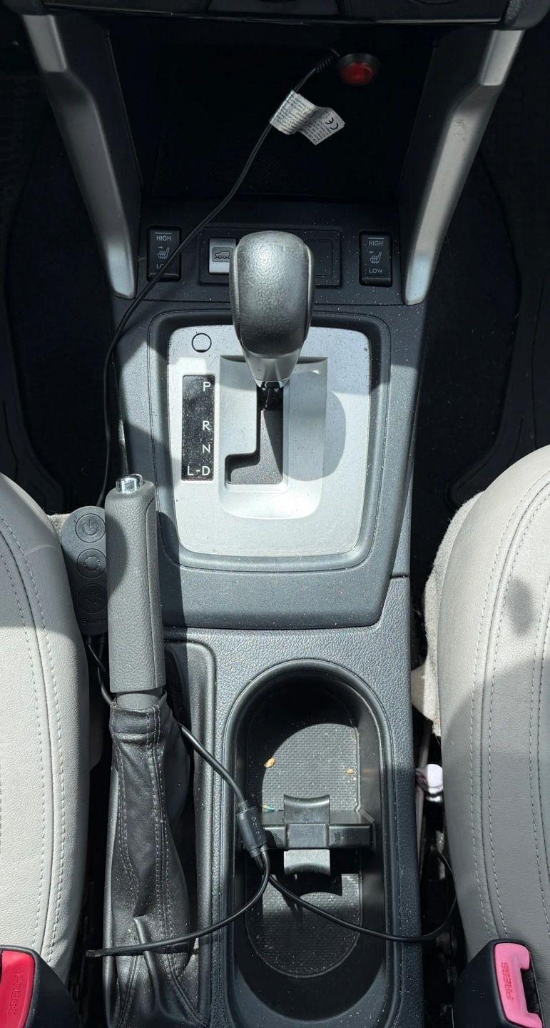 Subaru Forester 2.5i Limited CVT 2017