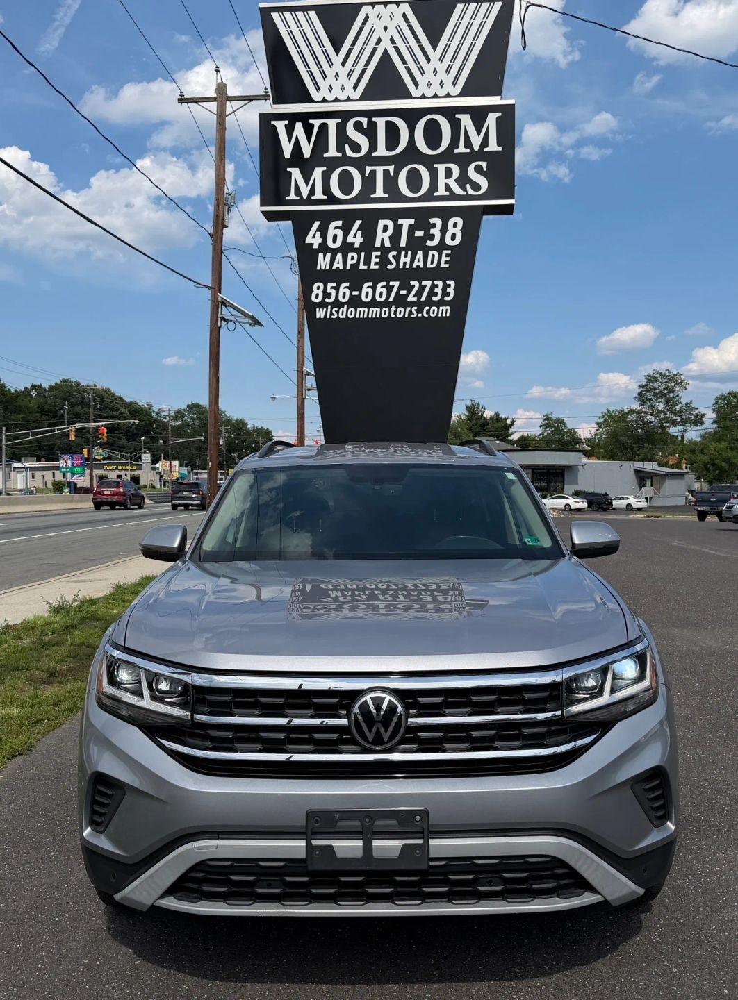 2021 Volkswagen Atlas 3.6L V6 SE w/Technology FWD *Ltd Avail*