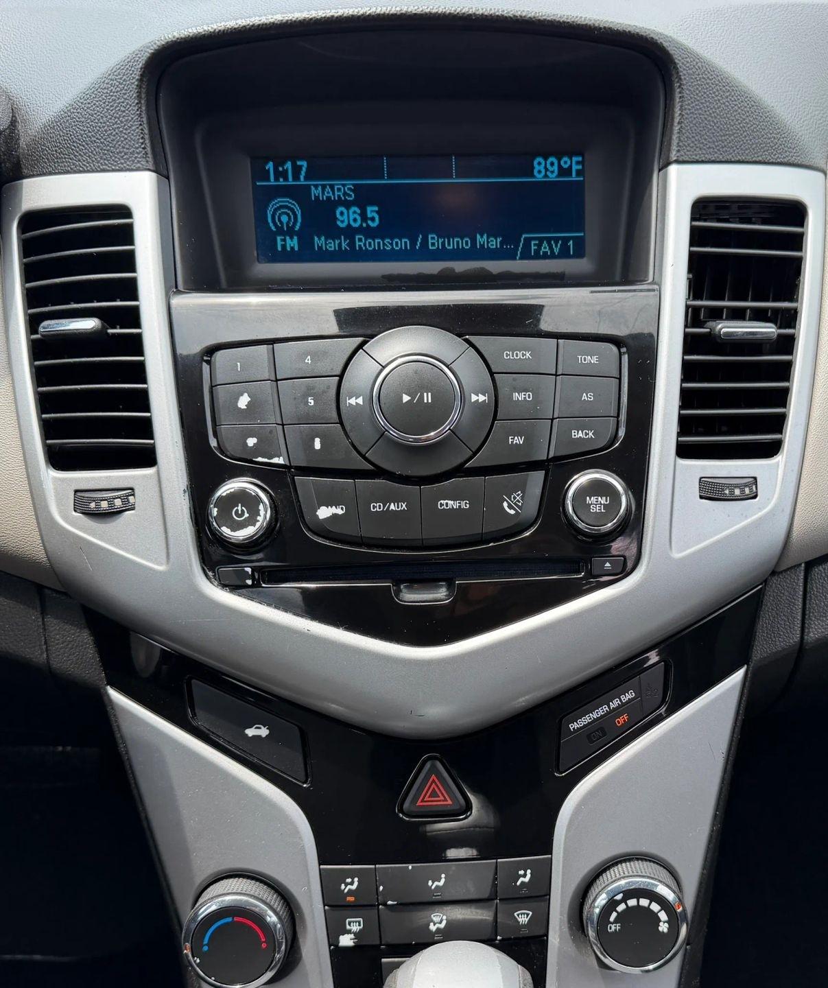 Chevrolet Cruze Limited 4dr Sdn Auto LS 2016