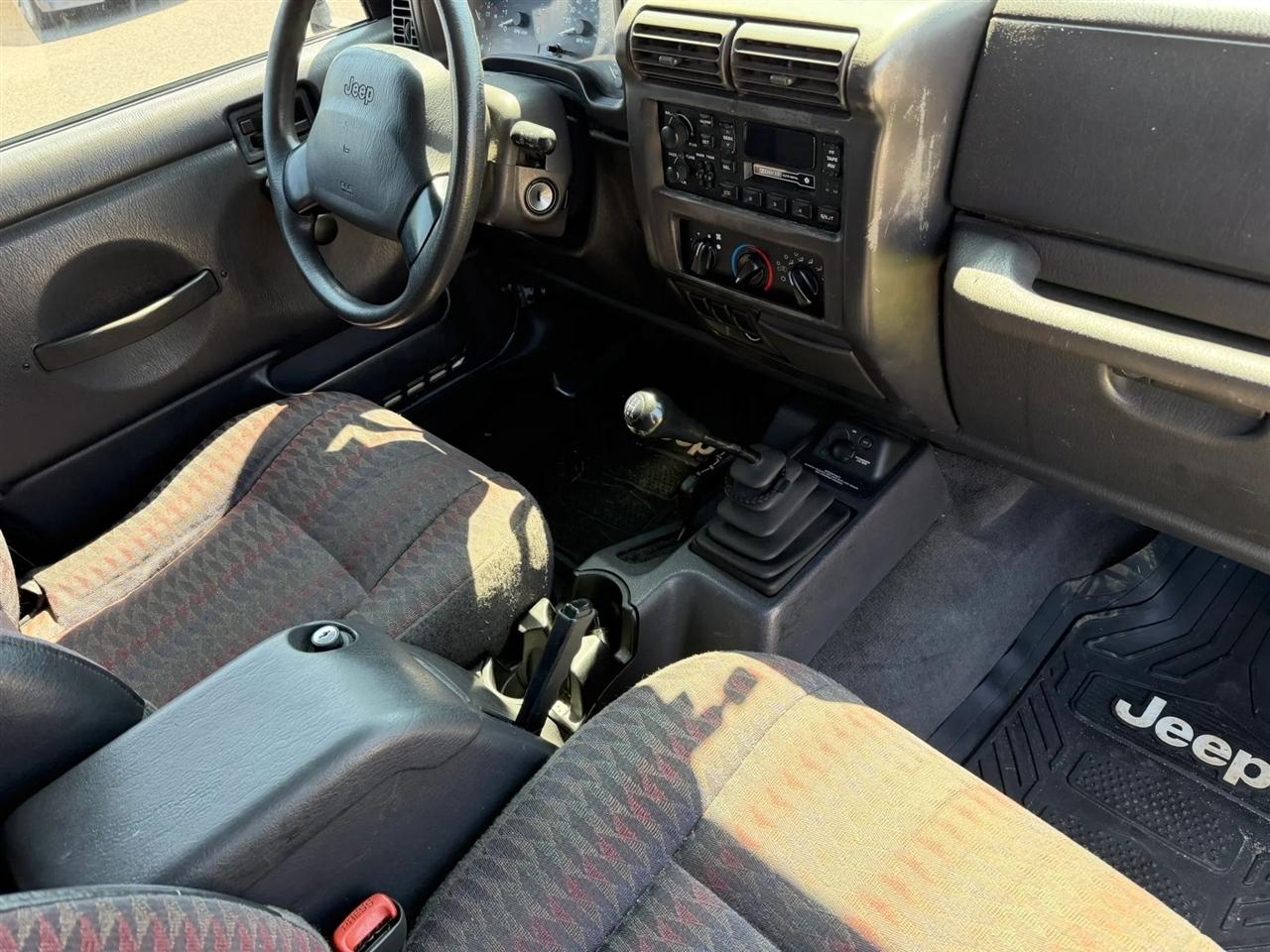 Jeep Wrangler 2dr SE 1999