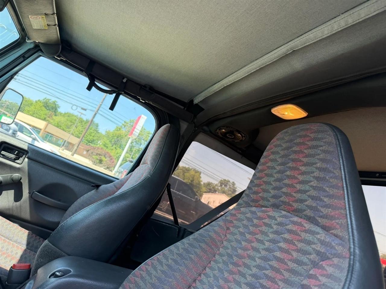 Jeep Wrangler 2dr SE 1999