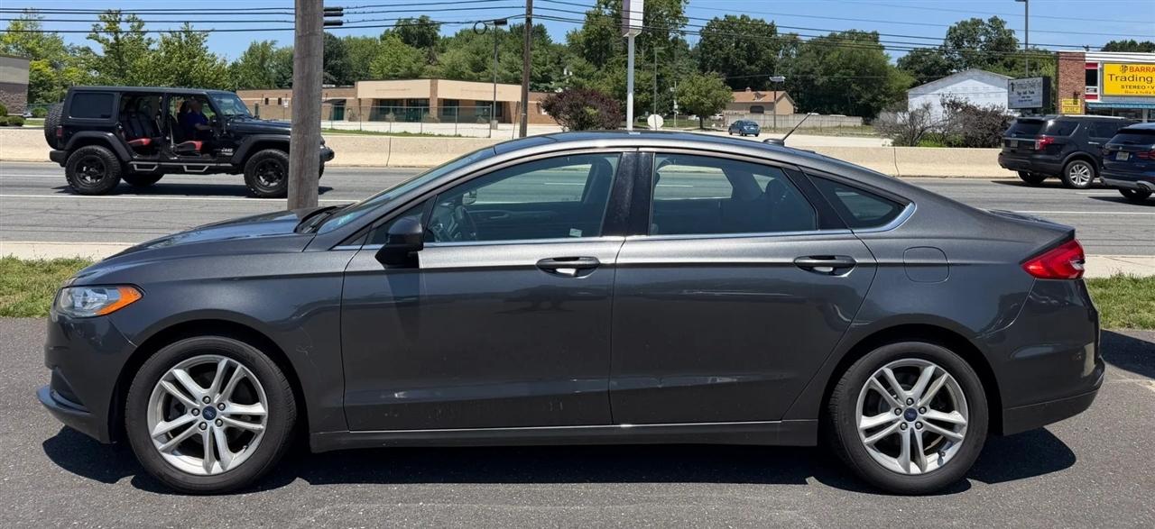 Ford Fusion SE FWD 2018