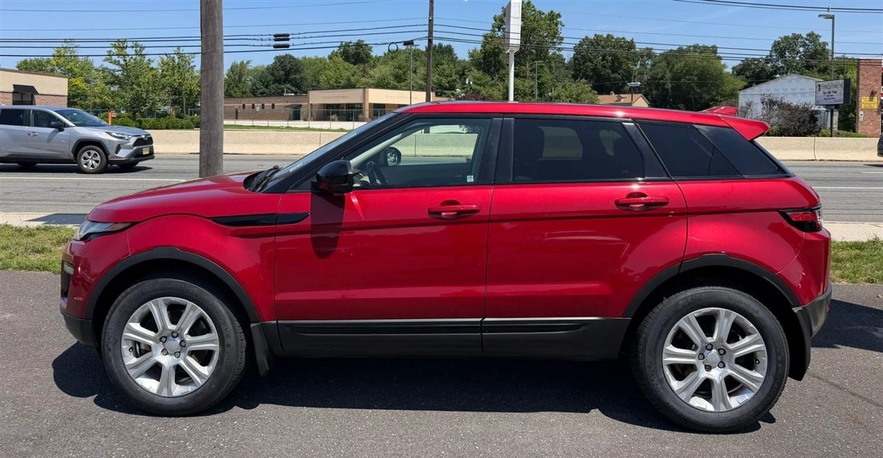Land Rover Range Rover Evoque 5 Door SE 2017
