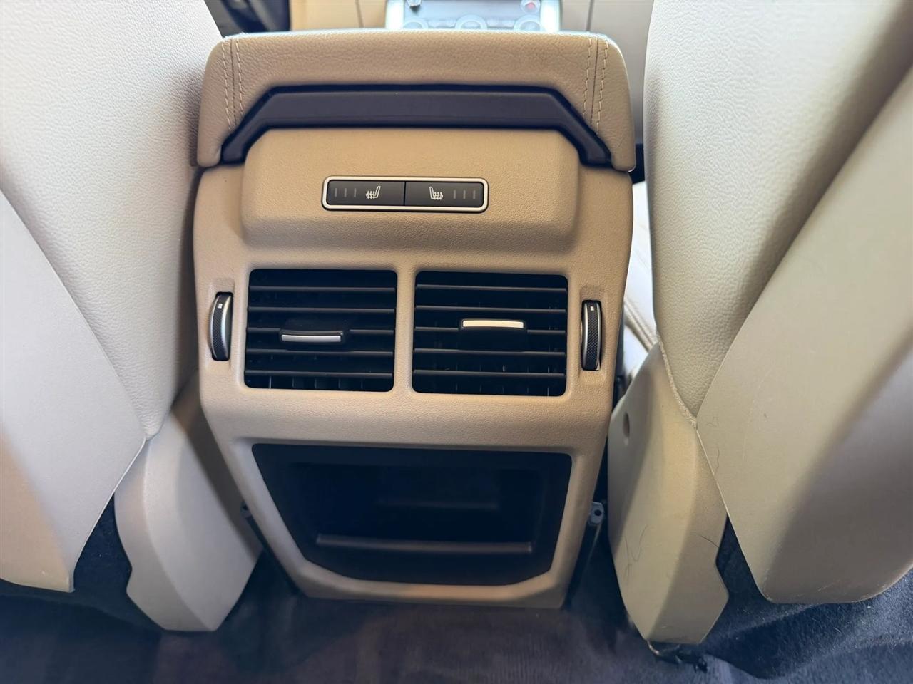 Land Rover Range Rover Evoque 5 Door SE 2017
