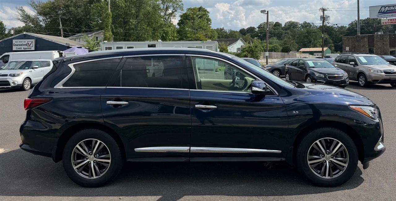 Infiniti QX60 LUXE AWD 2019