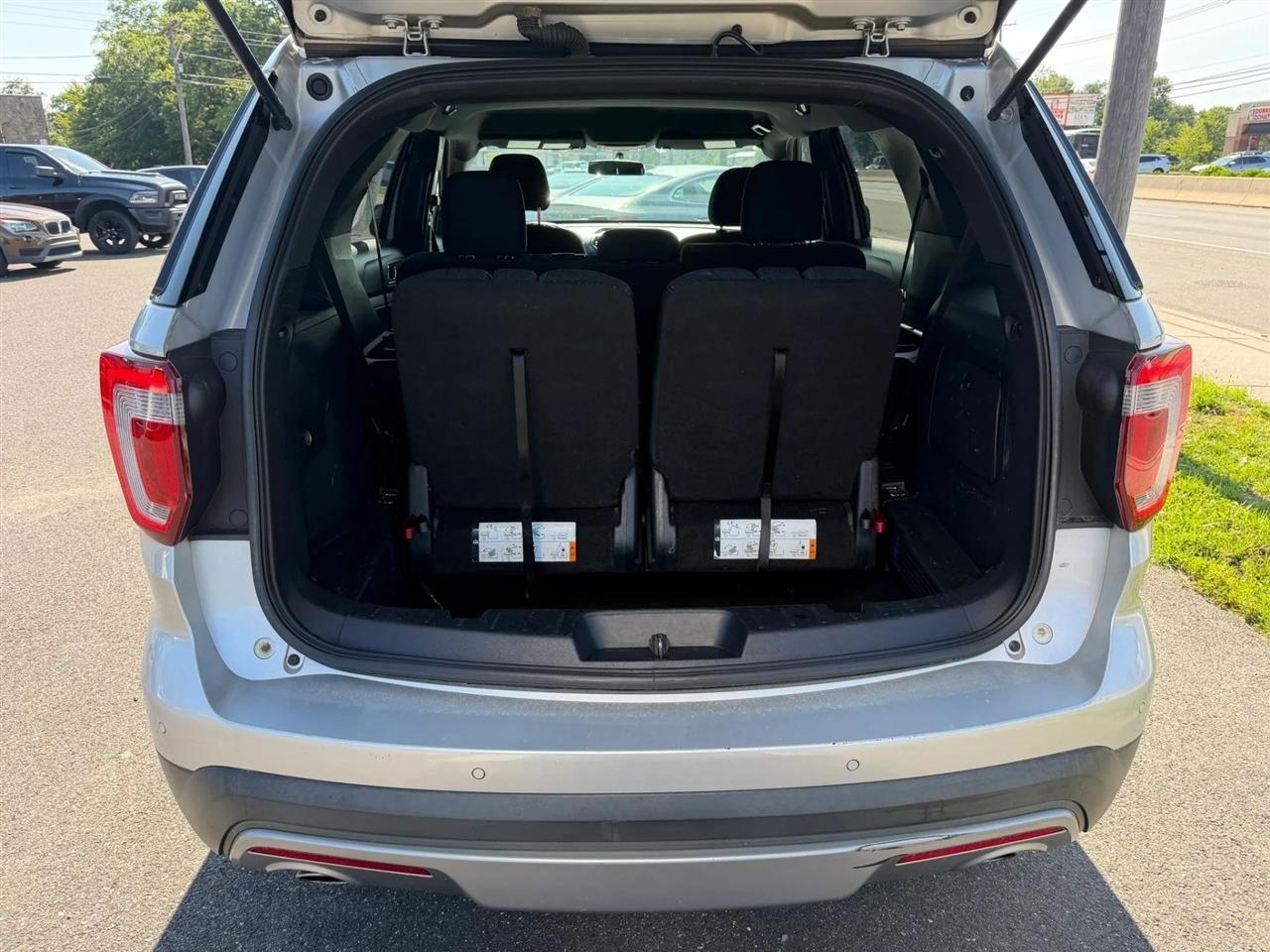 Ford Explorer XLT 4WD 2017