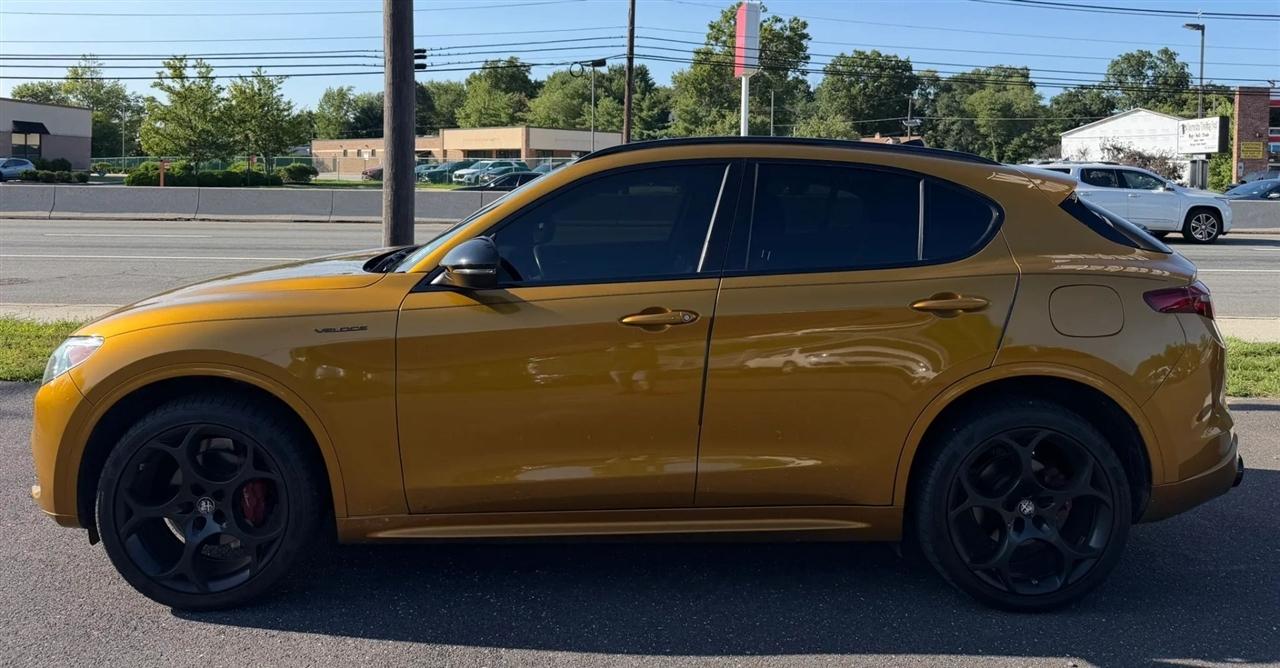 Alfa Romeo Stelvio Veloce AWD 2022