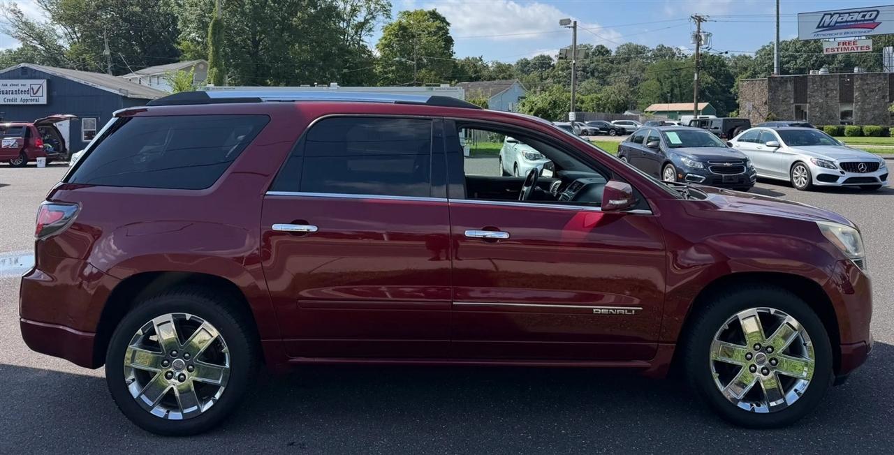 GMC Acadia AWD 4dr Denali 2016