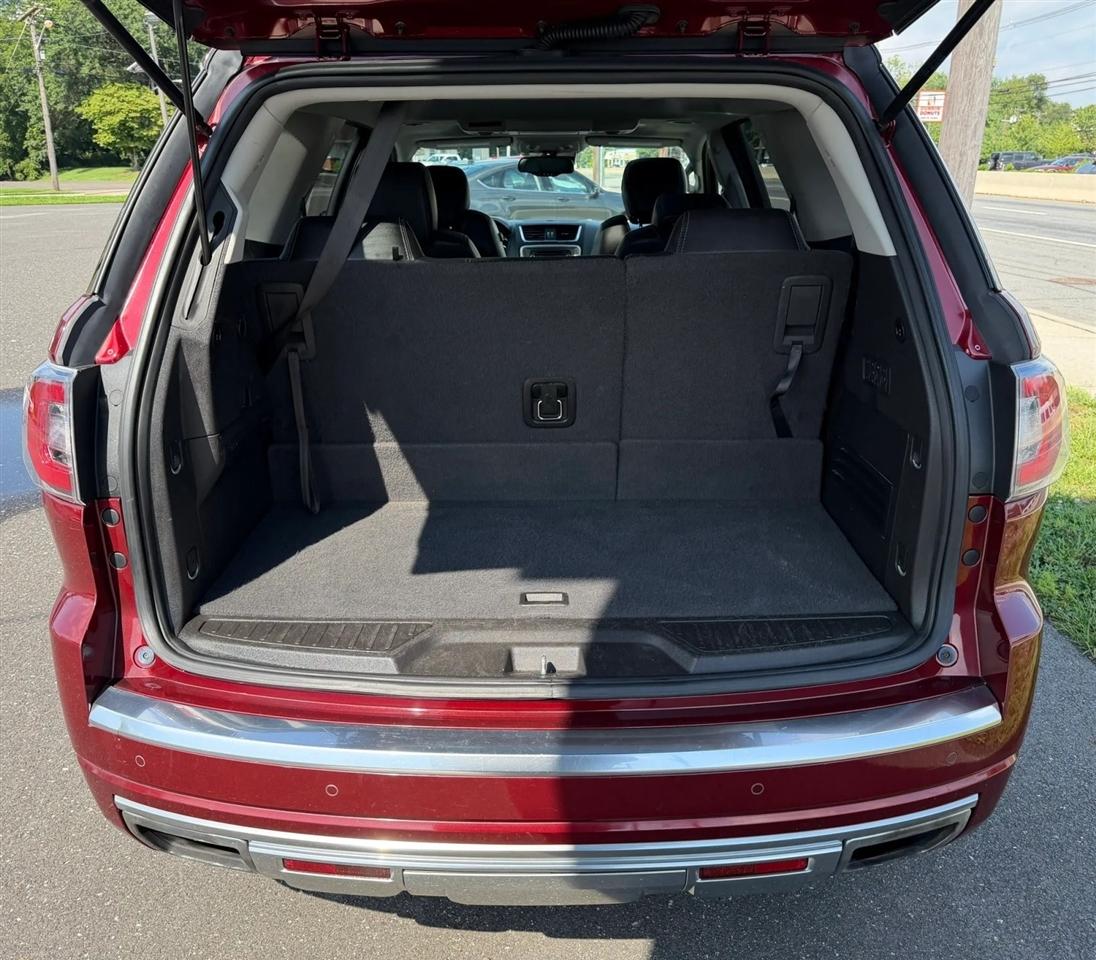 GMC Acadia AWD 4dr Denali 2016