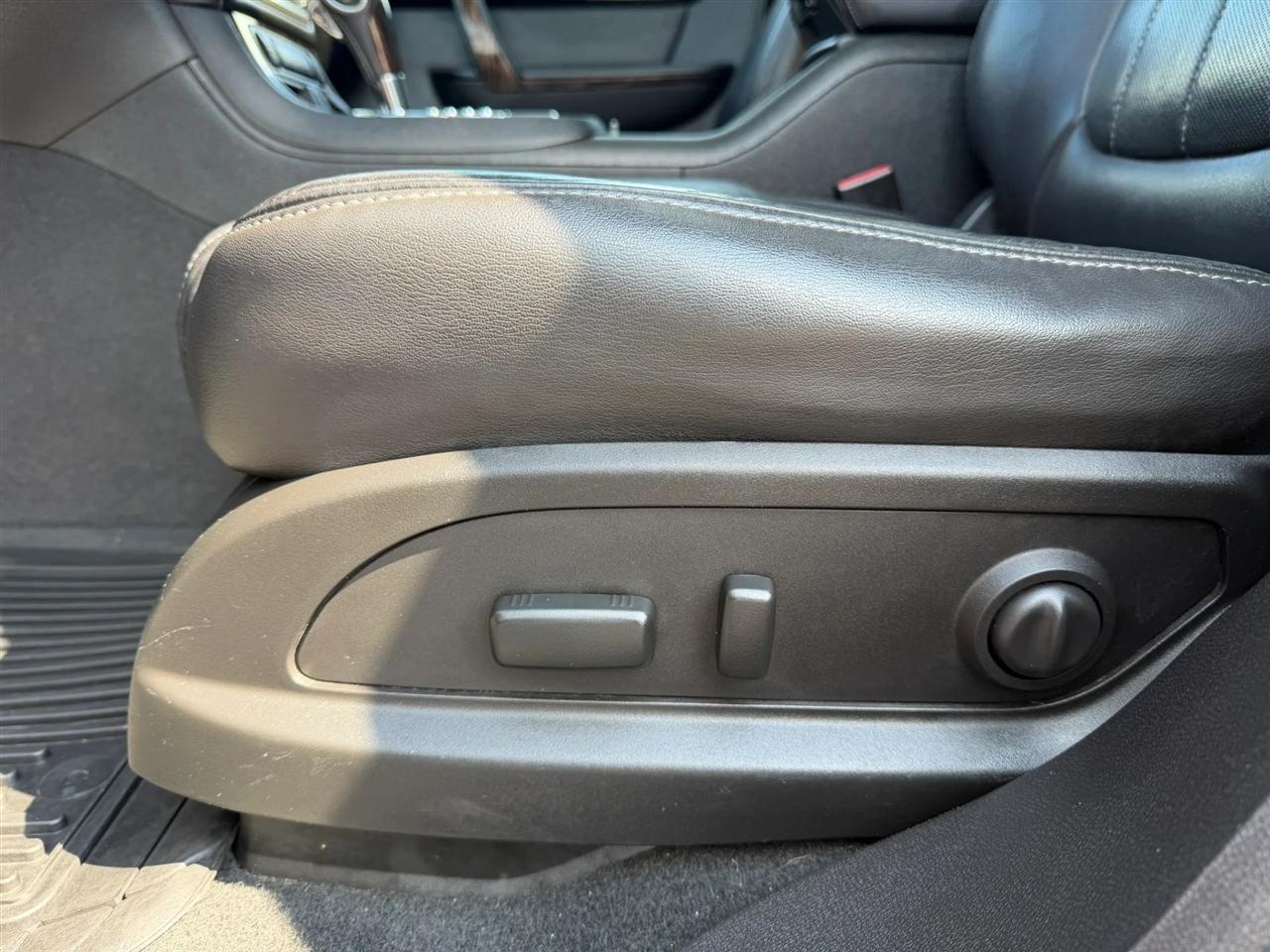 GMC Acadia AWD 4dr Denali 2016