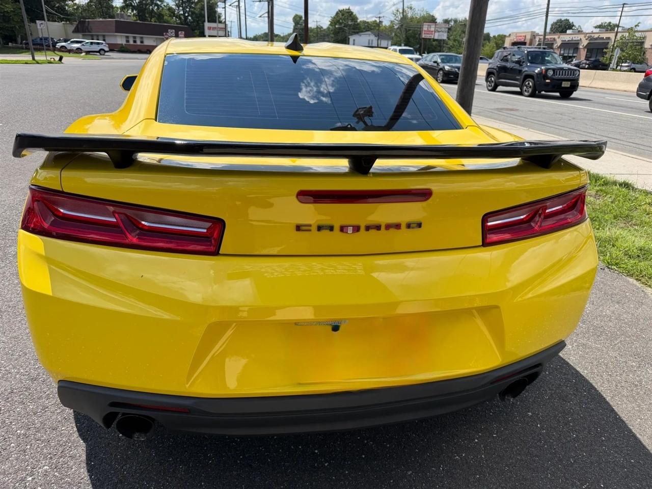 Chevrolet Camaro 2dr Cpe 1LT 2018