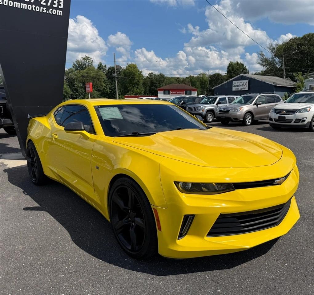 Chevrolet Camaro 2dr Cpe 1LT 2018