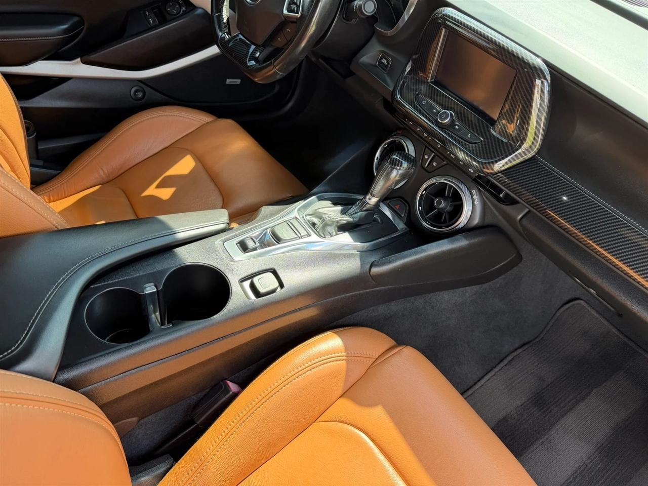 Chevrolet Camaro 2dr Cpe 1LT 2018