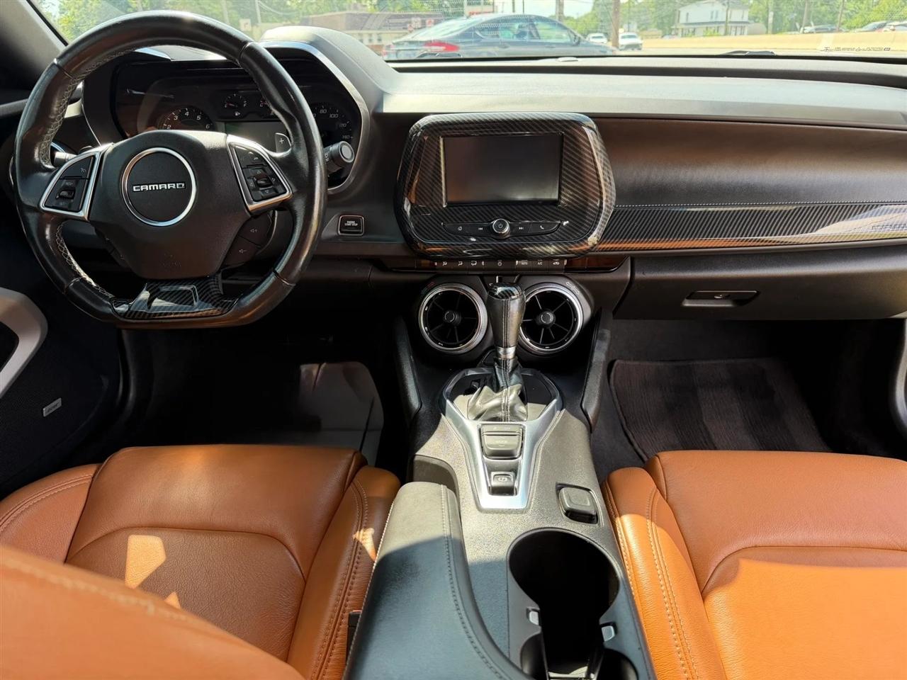 Chevrolet Camaro 2dr Cpe 1LT 2018