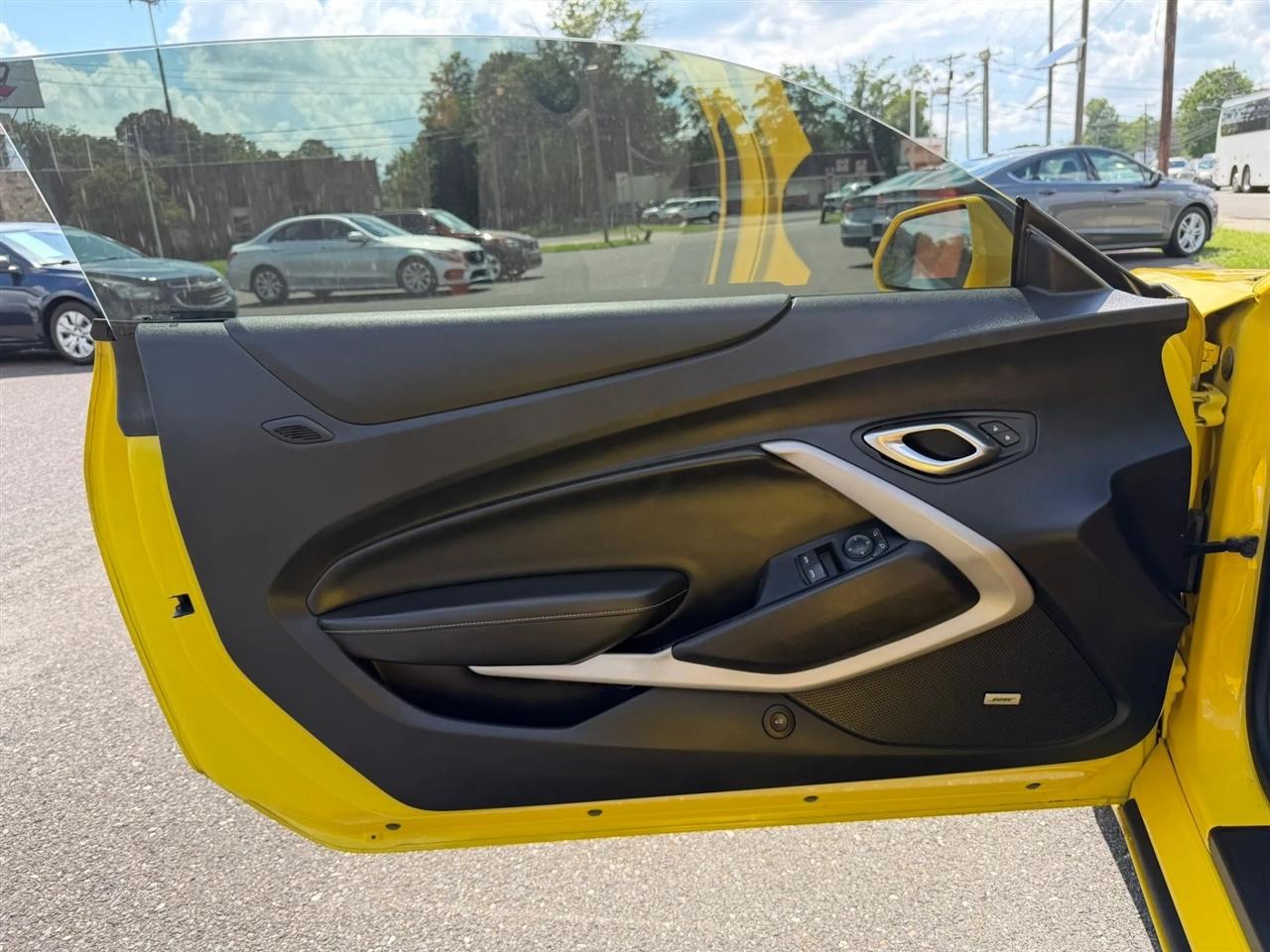 Chevrolet Camaro 2dr Cpe 1LT 2018