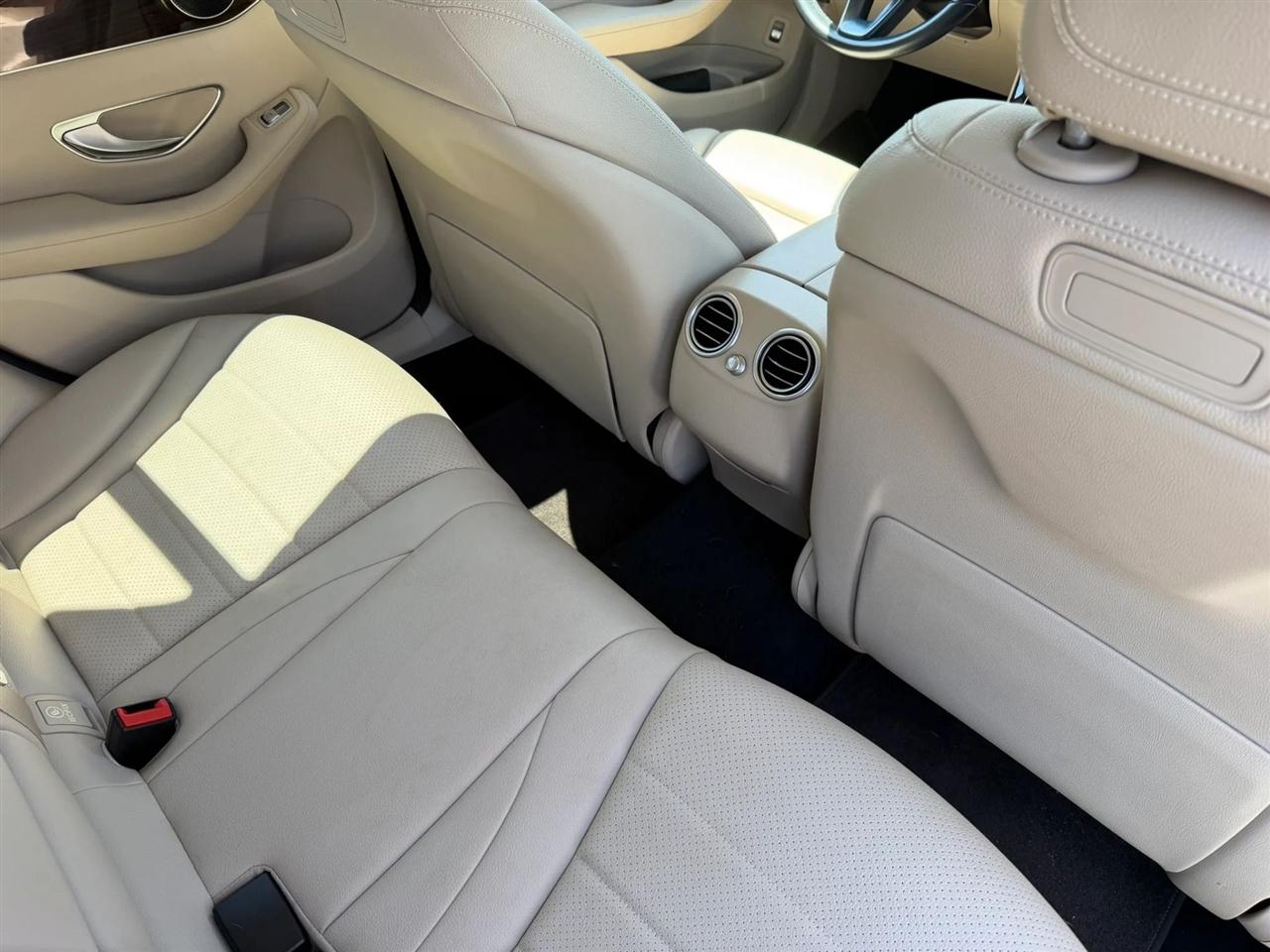 Mercedes-Benz GLC GLC 300 SUV 2019