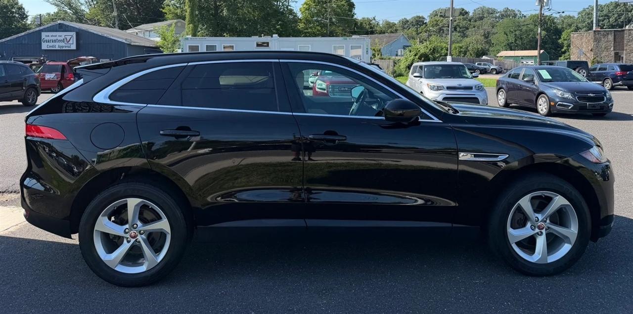 Jaguar F-Pace 25t Premium AWD 2019