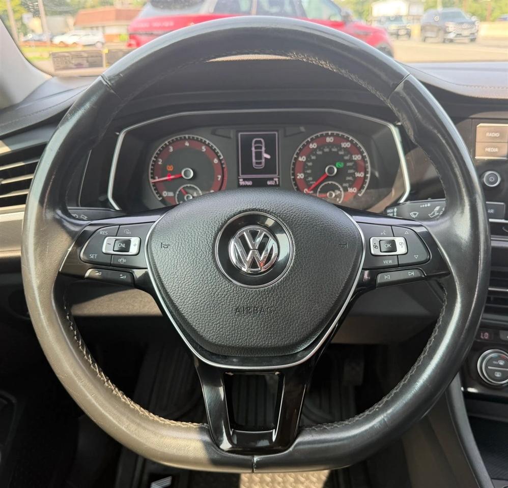 Volkswagen Jetta R-Line Auto w/SULEV 2019