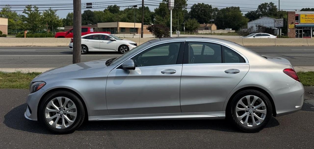 Mercedes-Benz C-Class 4dr Sdn C 300 4MATIC 2015
