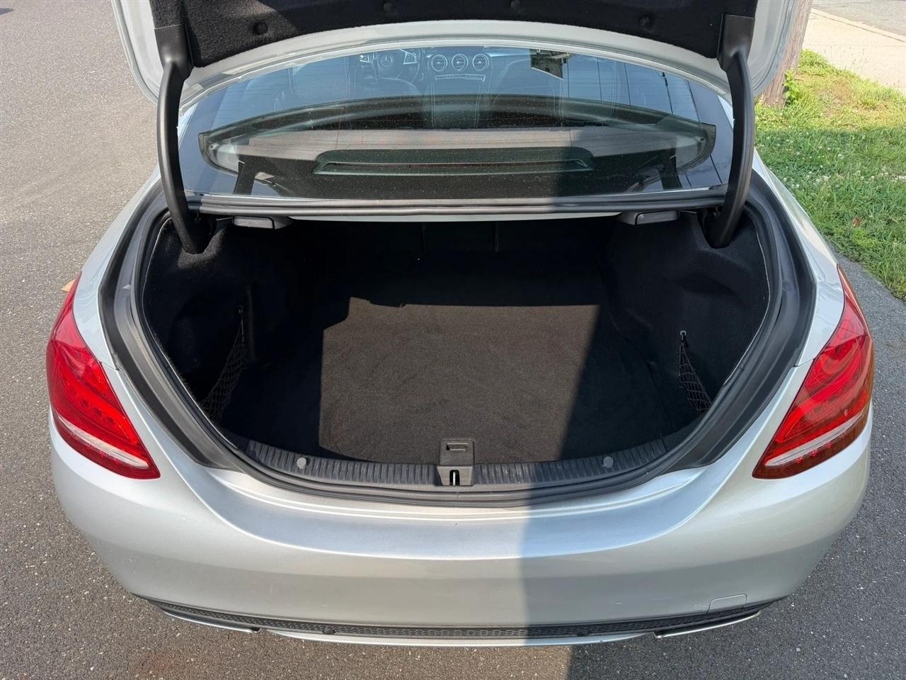 Mercedes-Benz C-Class 4dr Sdn C 300 4MATIC 2015
