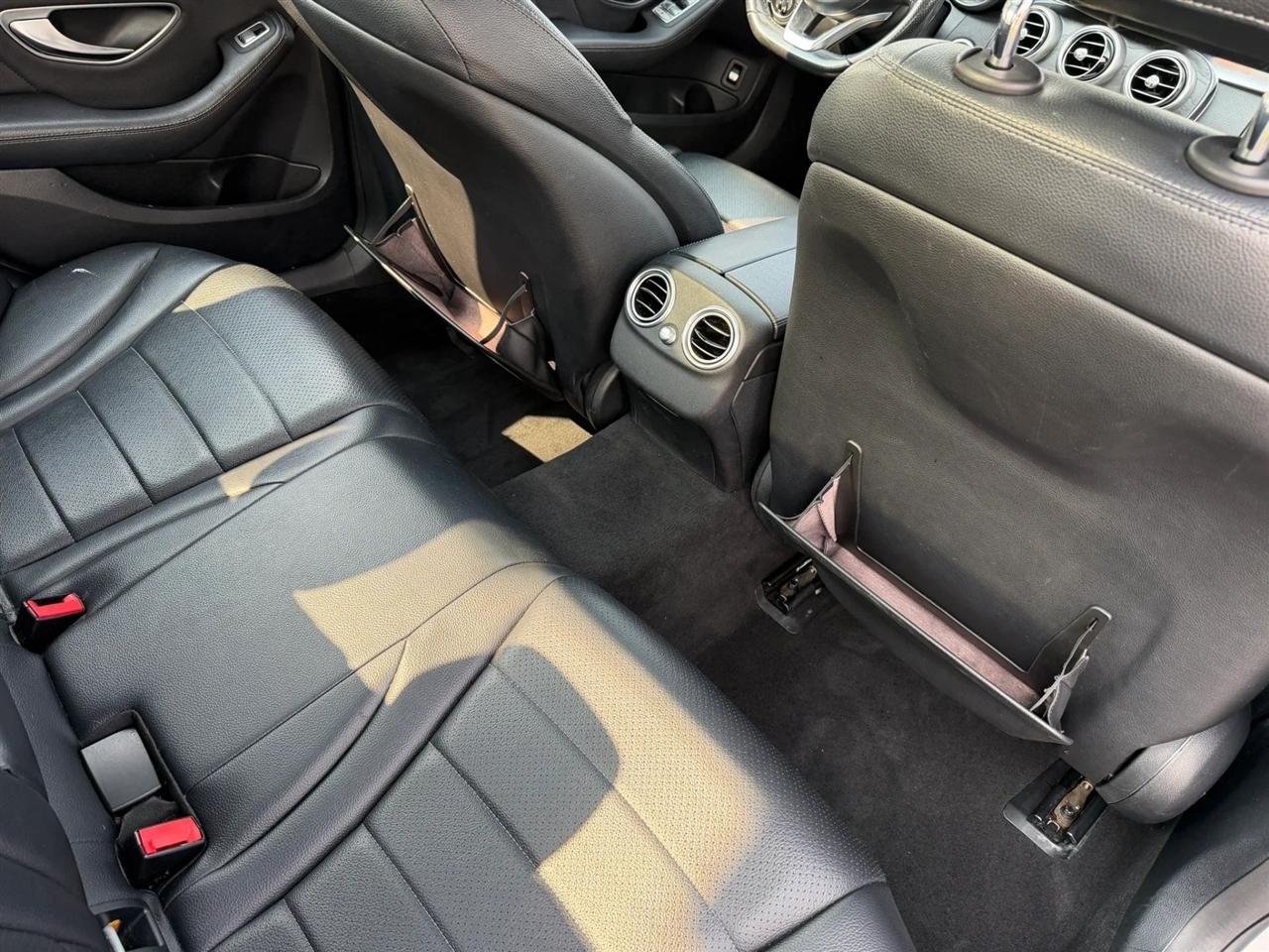 Mercedes-Benz C-Class 4dr Sdn C 300 4MATIC 2015