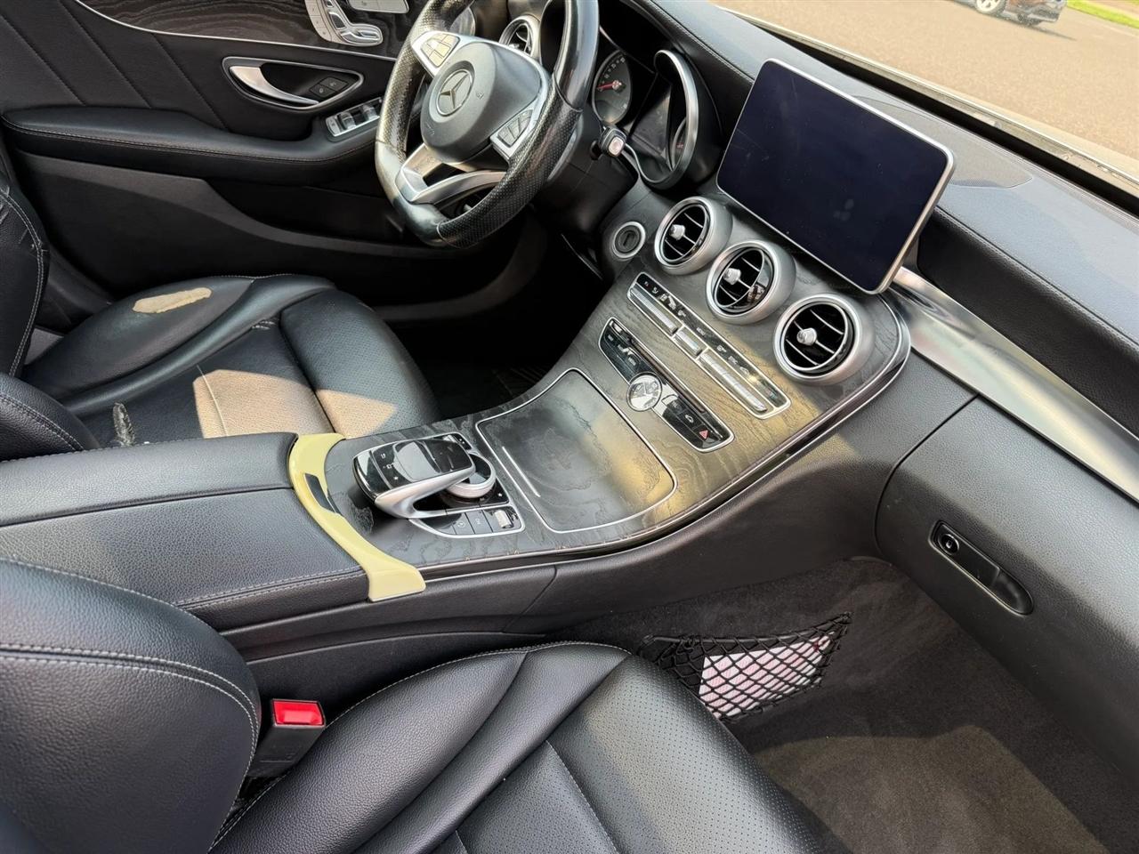 Mercedes-Benz C-Class 4dr Sdn C 300 4MATIC 2015