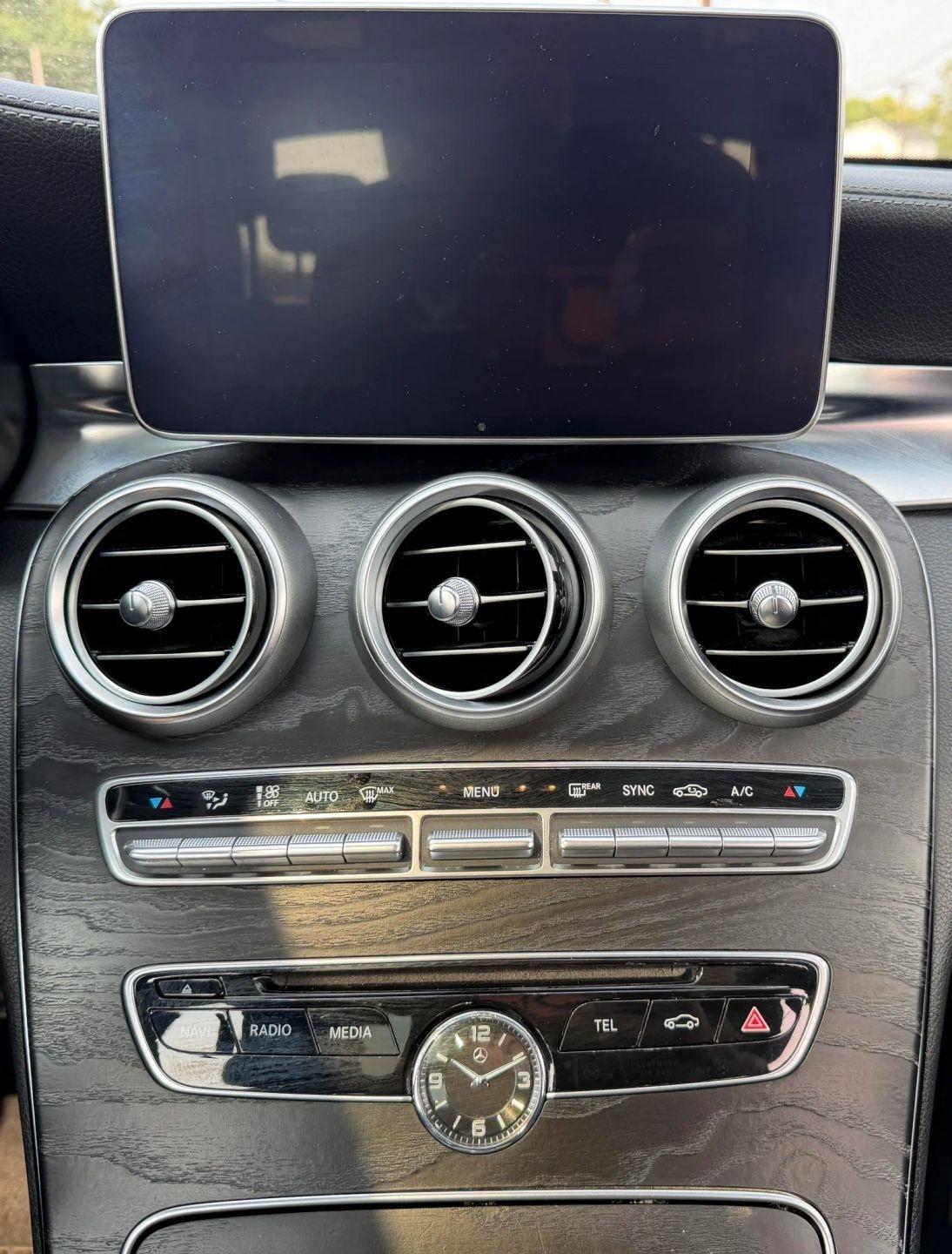 Mercedes-Benz C-Class 4dr Sdn C 300 4MATIC 2015