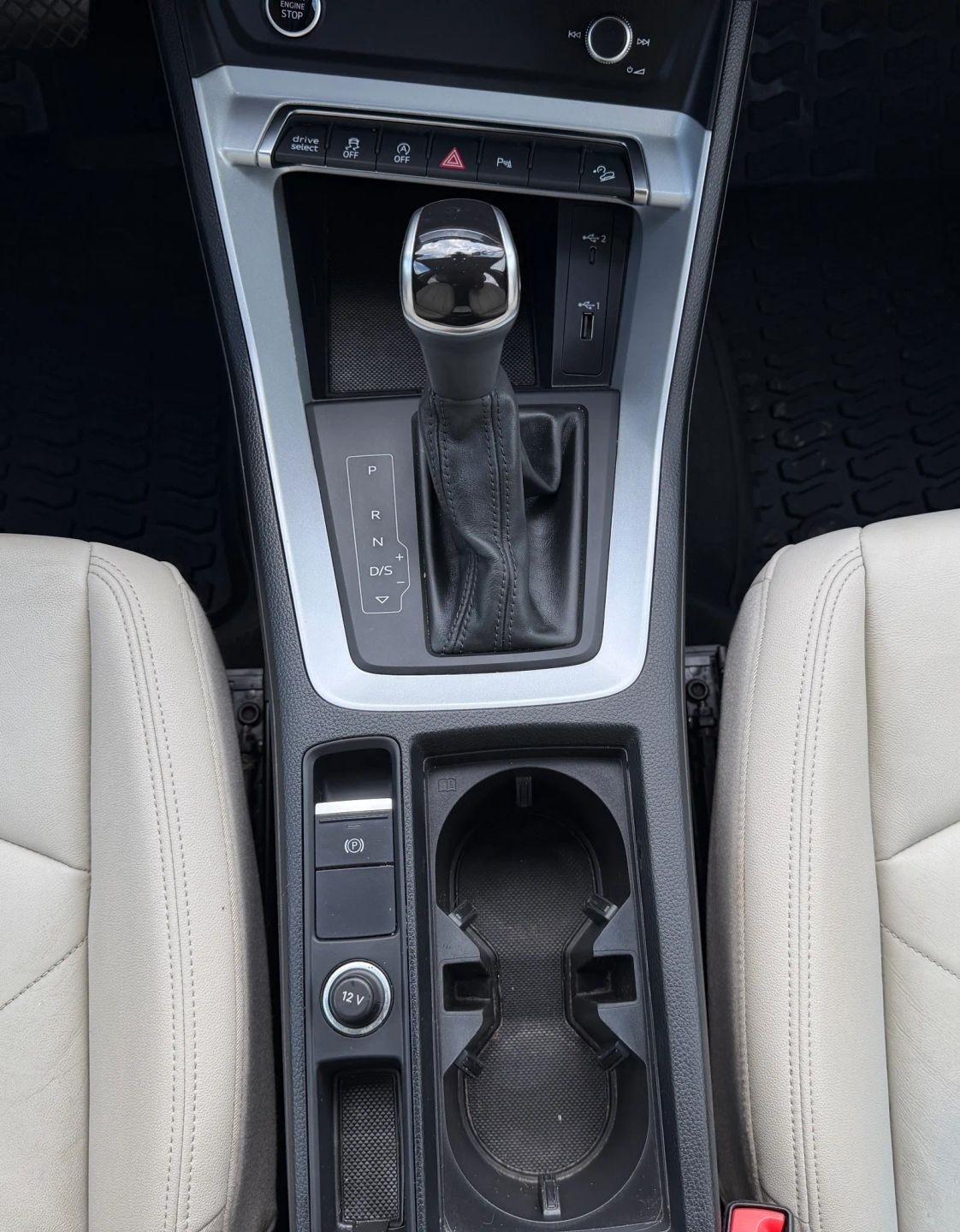 Audi Q3 S line Premium 45 TFSI quattro 2021