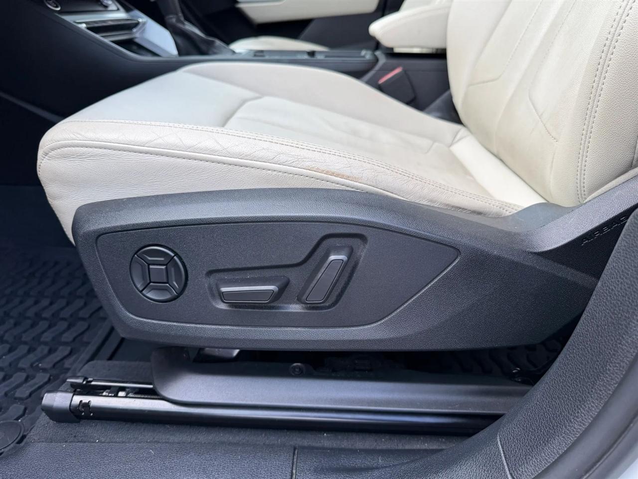 Audi Q3 S line Premium 45 TFSI quattro 2021