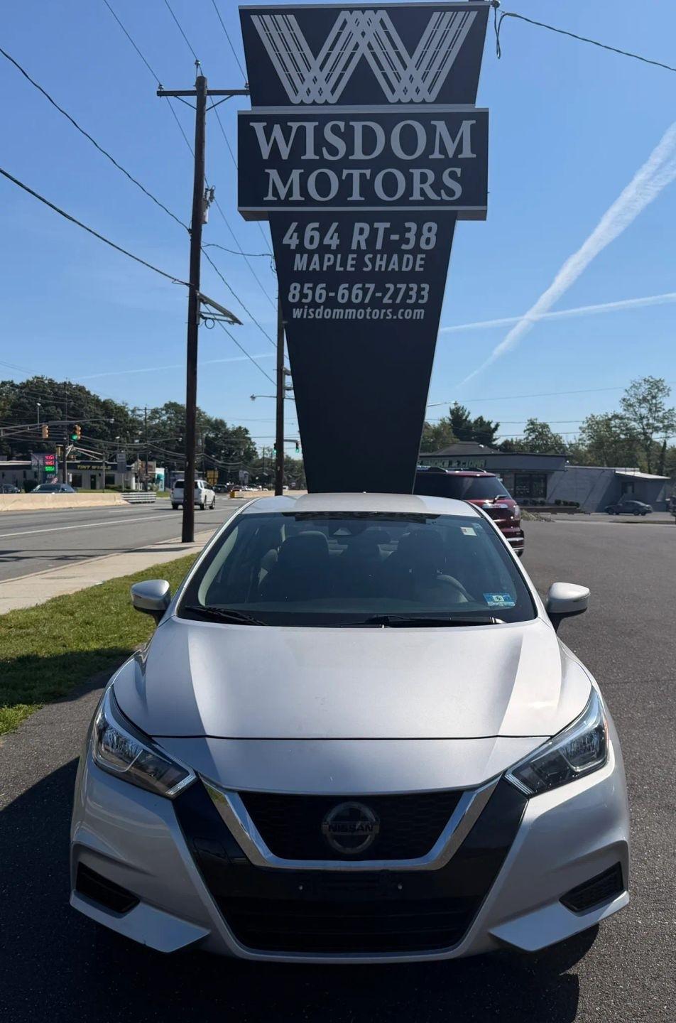 2020 Nissan Versa SV CVT