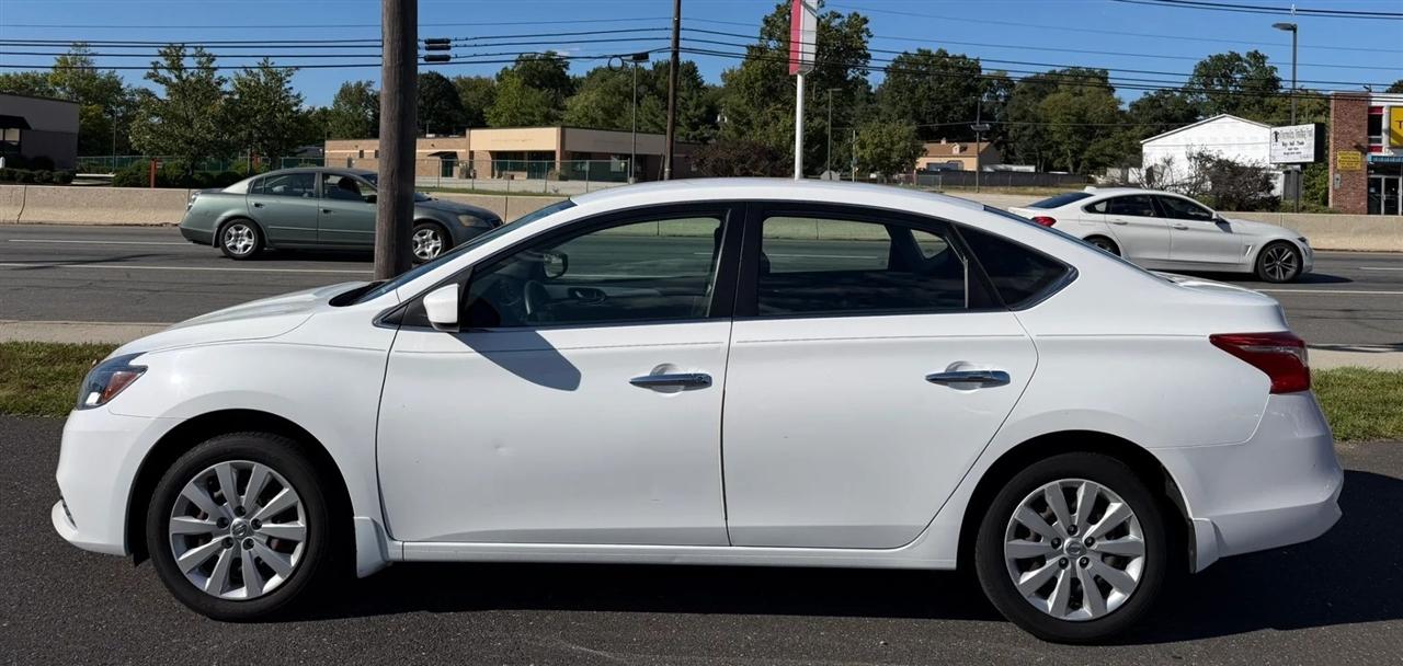 Nissan Sentra S CVT 2017